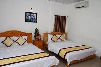 Golden Beach Hotel ダナン市 2*,